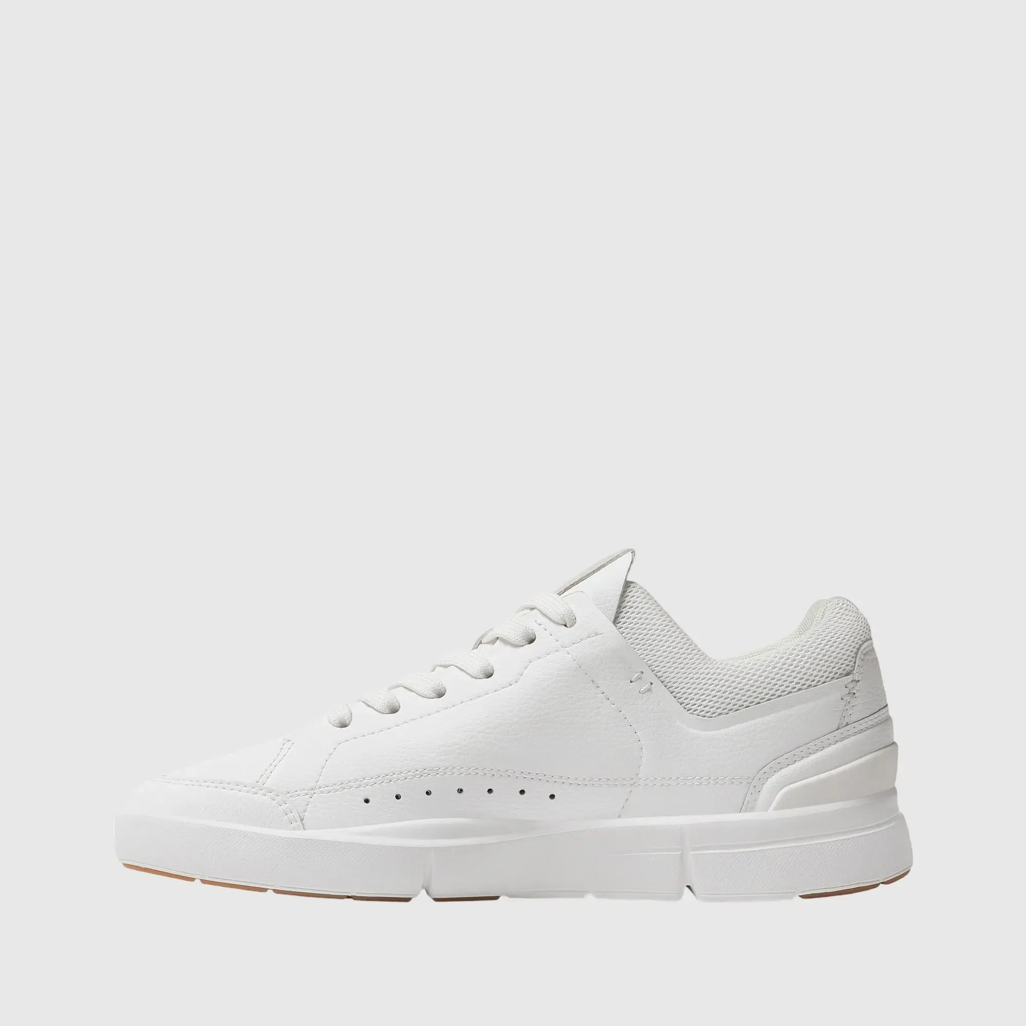 On Women's The Roger Centre Court White Gum